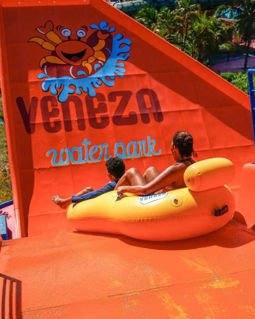 VENEZA WATER PARK+RECIFE+0LINDA